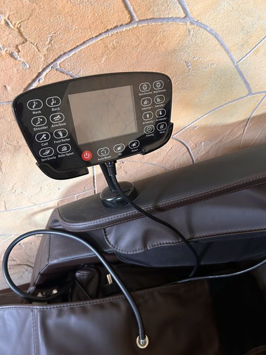 Массажное кресло