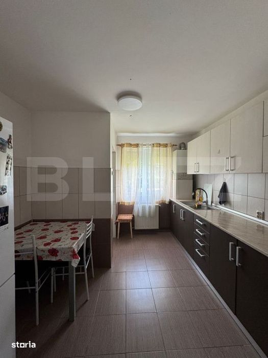 Apartament 3 camere, 72 mp, mobilat si utilat, zona Blocuri