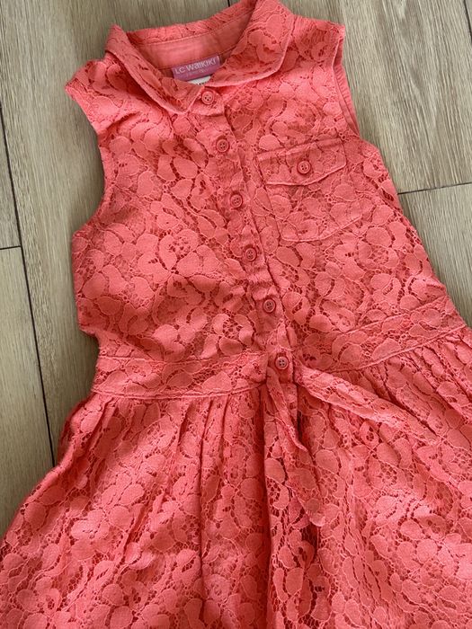 Продам джинсовку на девочку