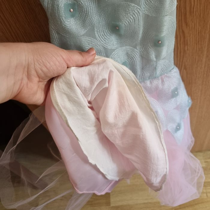 Rochita pentru 6-7 ani