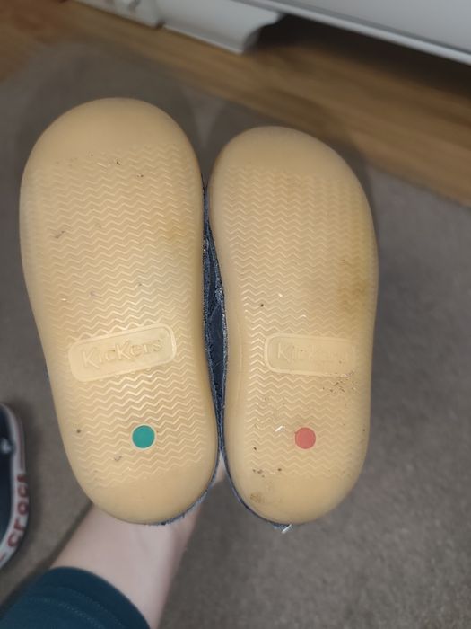 Cizme imblanite Kickers m 22