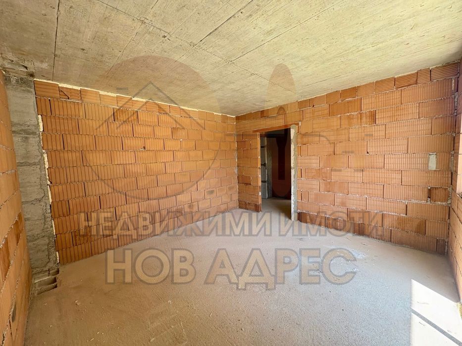 Продава се Двустаен апартамент в Търговище, Боровец - 67 кв.м за 638 €/кв.м - Снимка #4