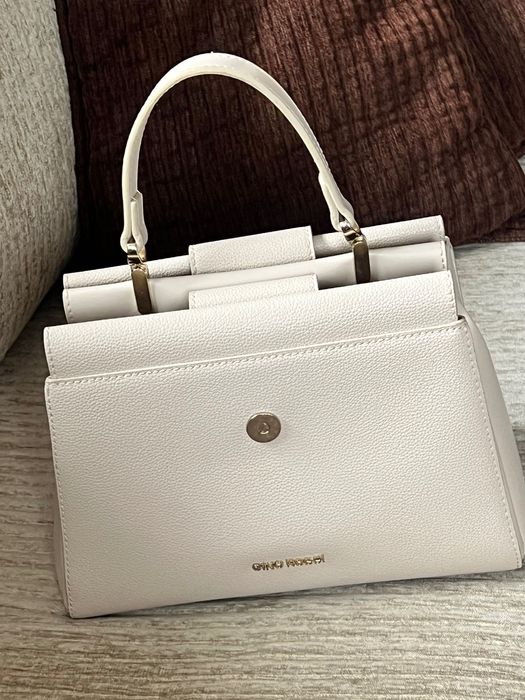 Дамска чанта Gino Rossi- естествена кожа