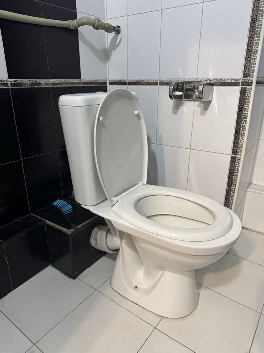 Унитаз в рабочем состоянии