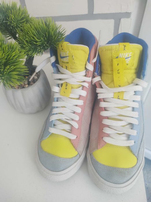 Страхотни кецове Nike