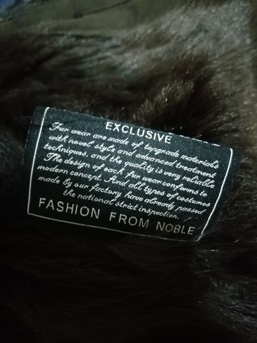 Продам куртку женскую