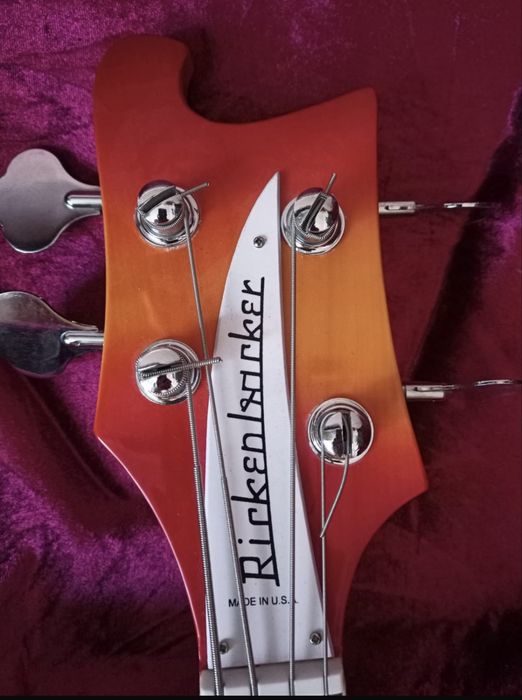 Бас гитара Ricken Backer