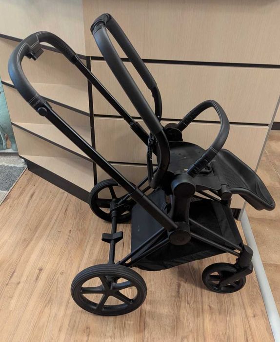 Cybex Priam Platinum количка и столче за кола