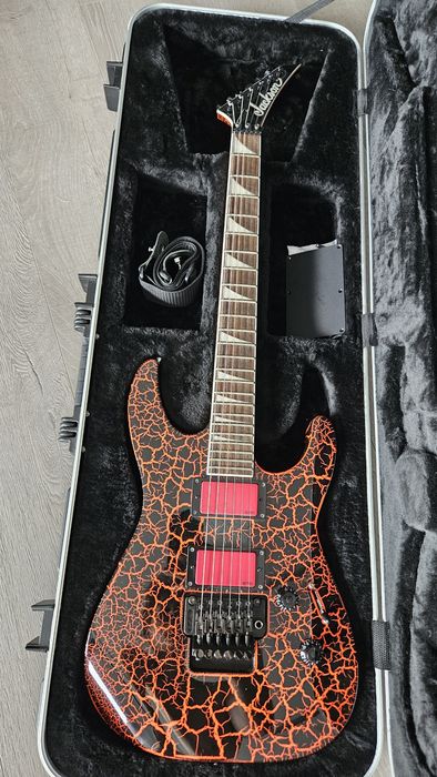 Vand/schimb chitara Jackson Soloist SLX