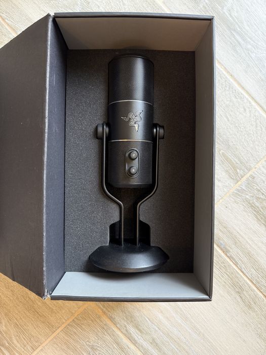 Microfon podcast Razer Seiren Pro Elite XLR / USB