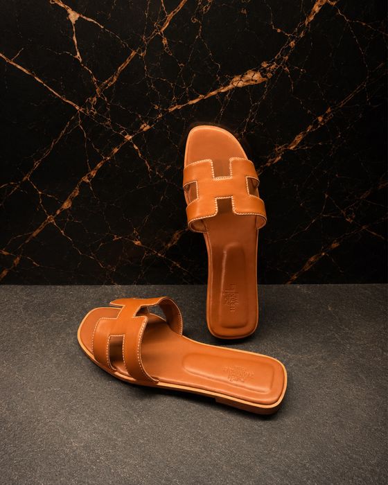 Slapi de dama hermes LICHIDARE DE STOC