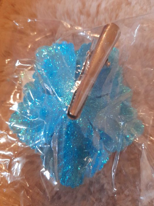 Роза на клипсе.  Ёлочные  игрушки