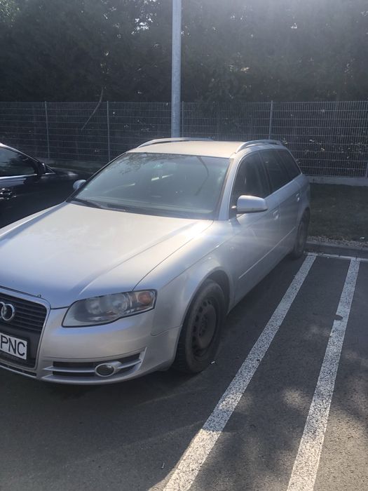 Vand audi a4 pt dezmembrari