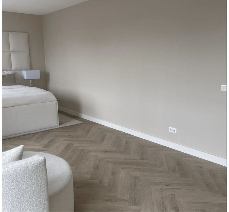 Lucrări în finisaje interioare - rigips, glet, zugravit, parchet