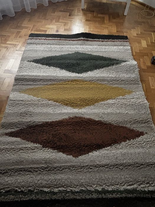 Covor cu fir lung rasucit