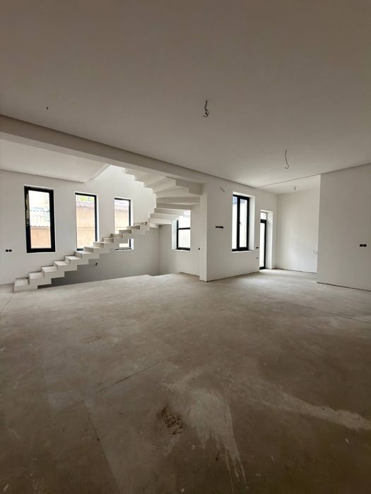 Срочно Срочно продаётся ЛЮКС Дом самом центре города