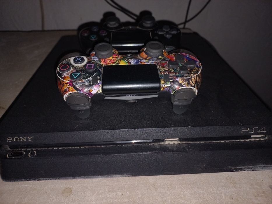 PS 4 slim 2 dona