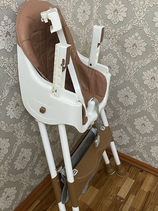 стульчик для кормления б/у