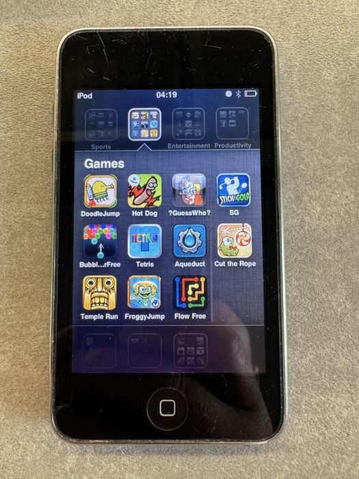 iPod Touch Generația 2 - 8GB