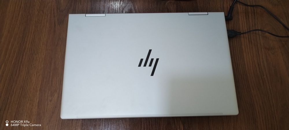 HP kompyuter kafolati bilan ideal holatda yangi