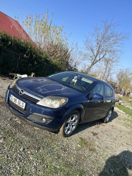 Opel astra H an 2006 km reali.