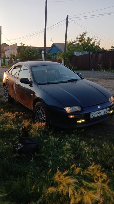 Продам Mazda 323