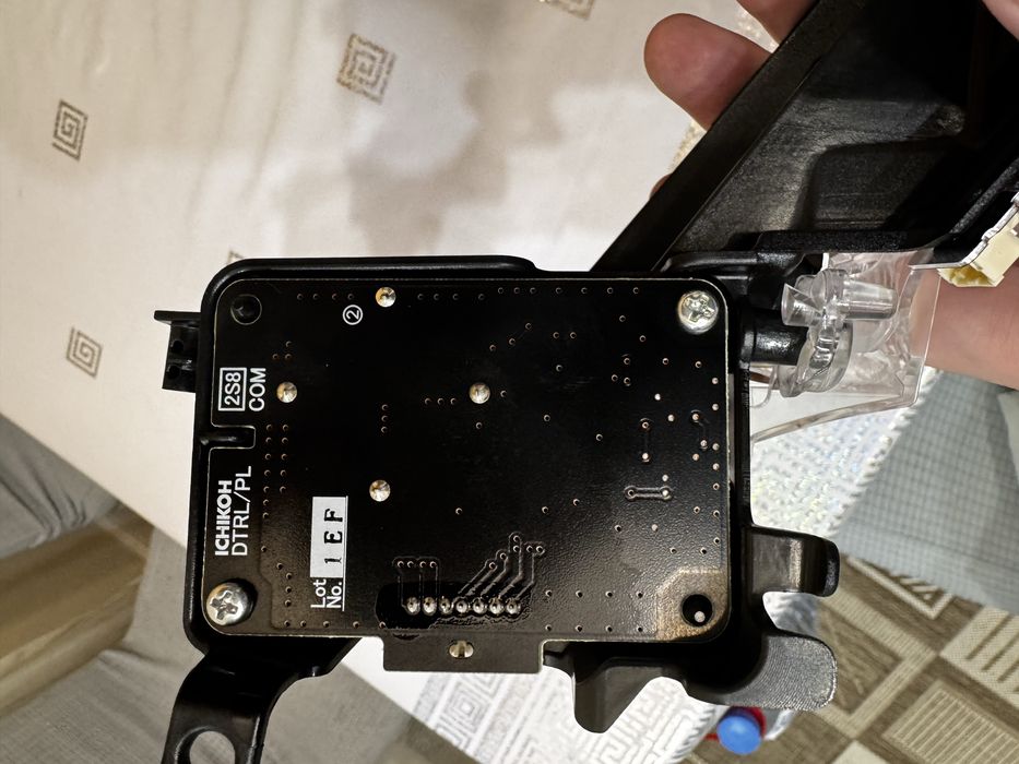 Фара камри 75, линзы, коректор и диод