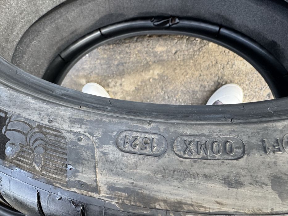 Гуми спорт пакет 275/35/21 315/30/21