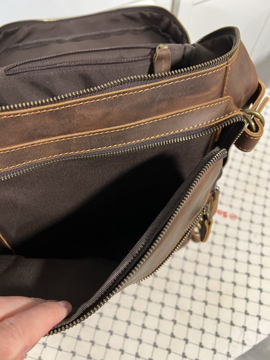 Ghiozdan din piele naturala