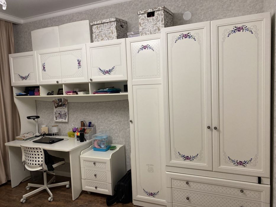 Детский гарнитур для девочки