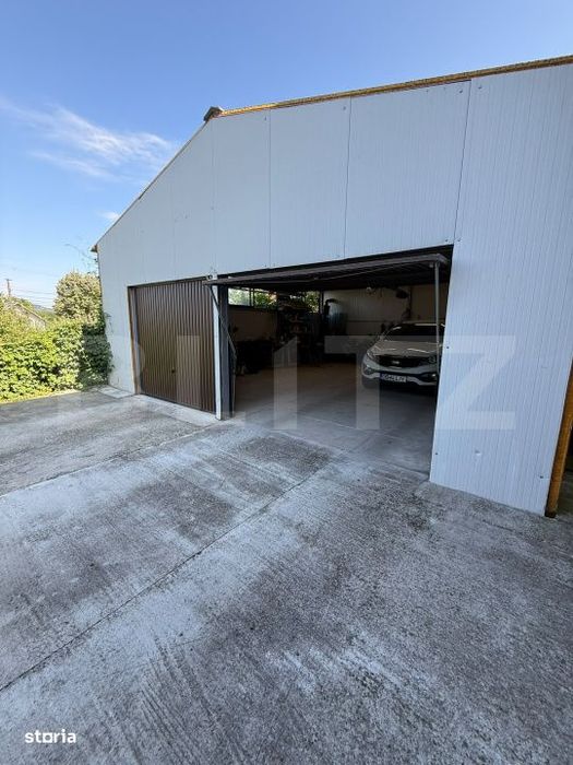 Casa P+1+M, 197 mp, teren 2.714 mp, zona Pucioasa