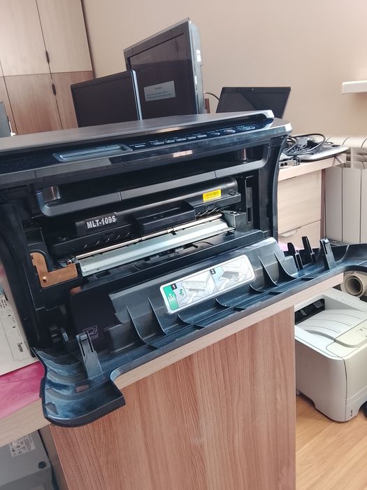 МФУ samsung SCX4300