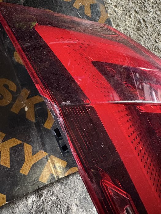 Vw Golf 8 GTI хечбег Стопове