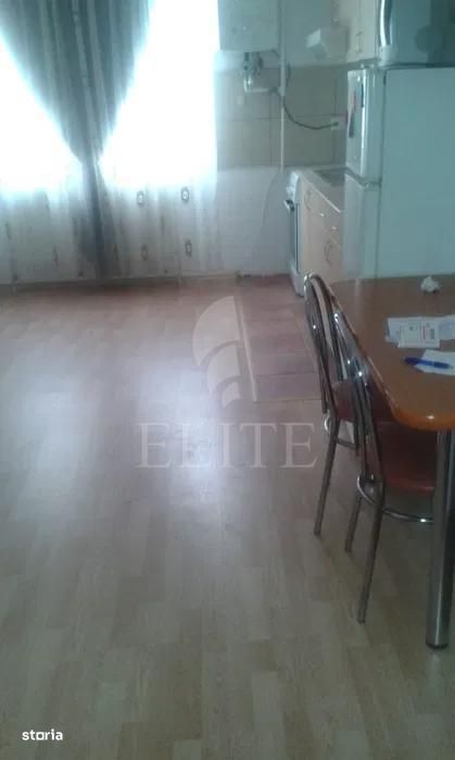 Apartament 2 camere în zona COMPLEX OASULUI