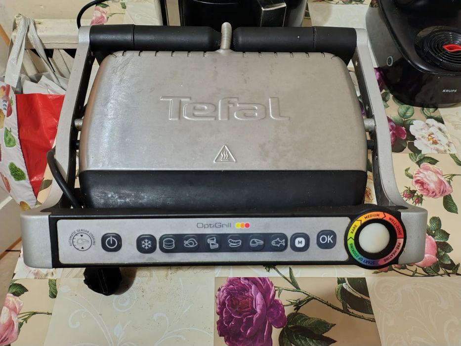 Vând tot ce se în pozee