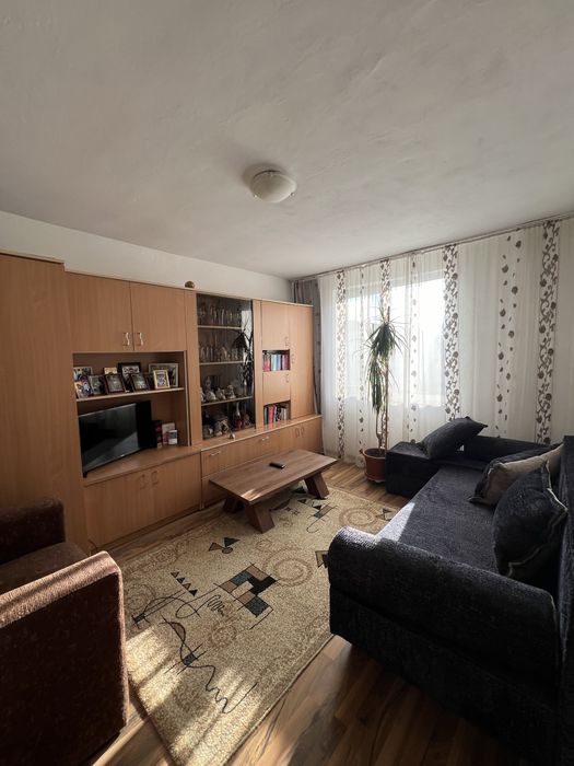 Apartament 3 camere de vânzare – Câmpeni, Alba