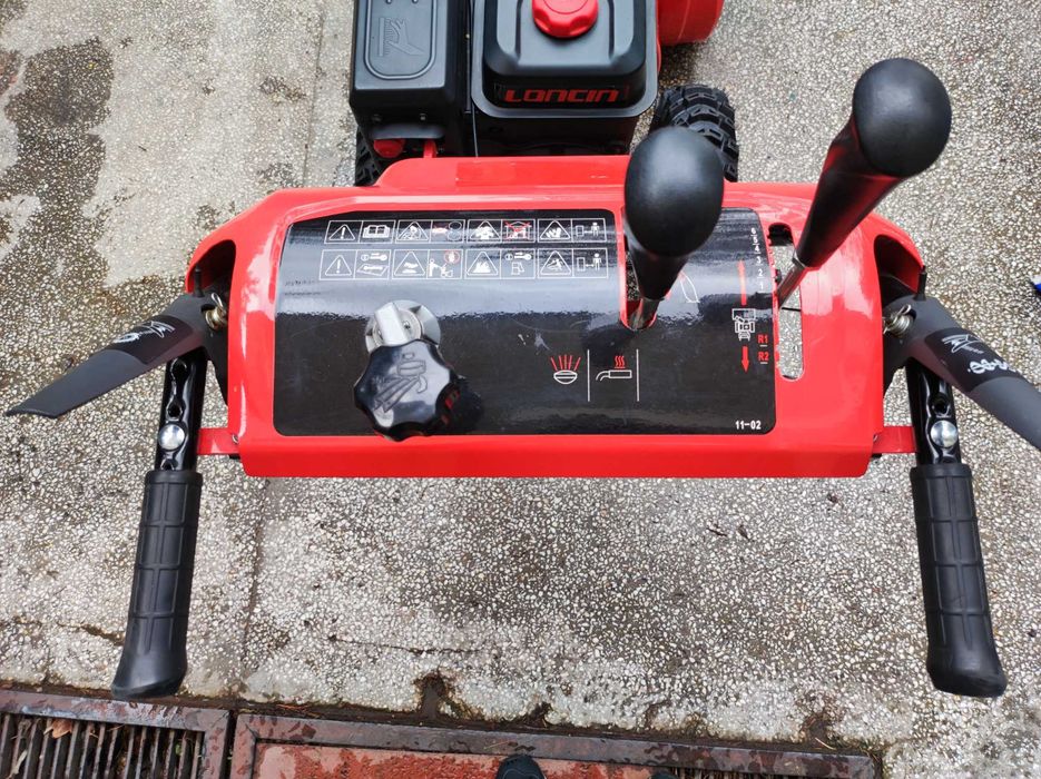 Моторен Снегорин BULMASTER KC726MS-F, 66 см, 7 к.с.