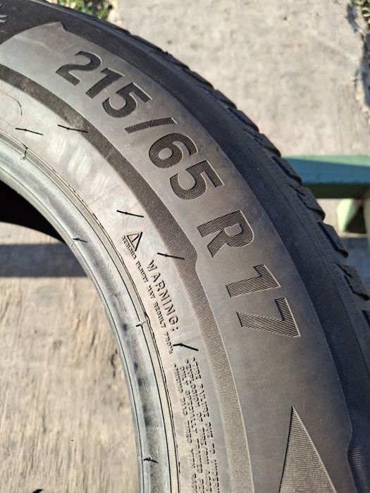 2 Anvelope de iarnă 215 65 r17 Michelin
