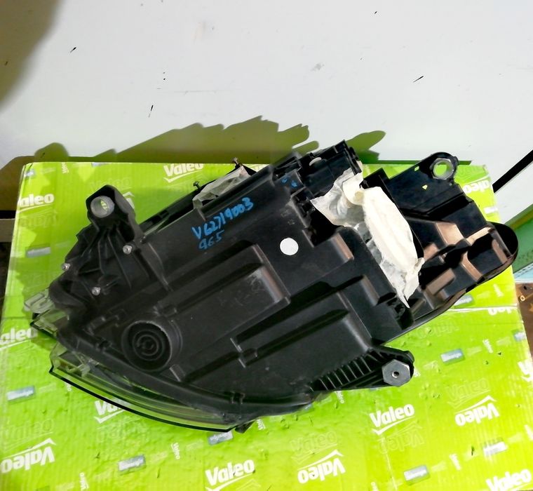 Фар фарове Mercedes SLS GT AMG 63 W197 / Мерцедес СЛС А197  BLACK LINE