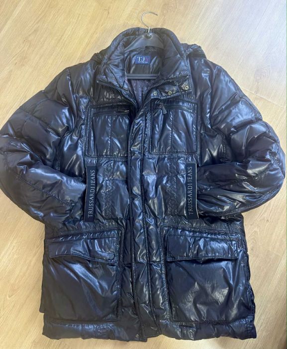 Продавам зимна парка Trussardi  Jeans XXL