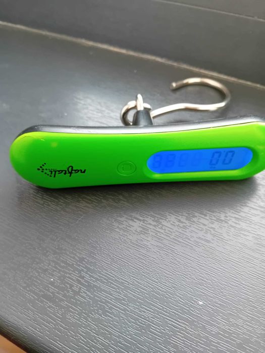 Cantar digital. nou. maxim 40 kg. Pret 50 lei fix