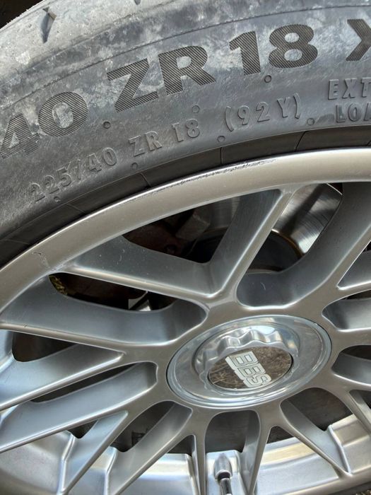Продавам гуми 225/40/18 Continental Sport Contact 7
