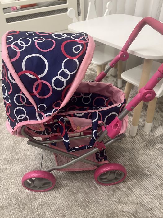 Коляска для кукол