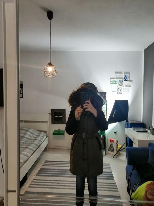 Яке PARKA  с черни ръкави