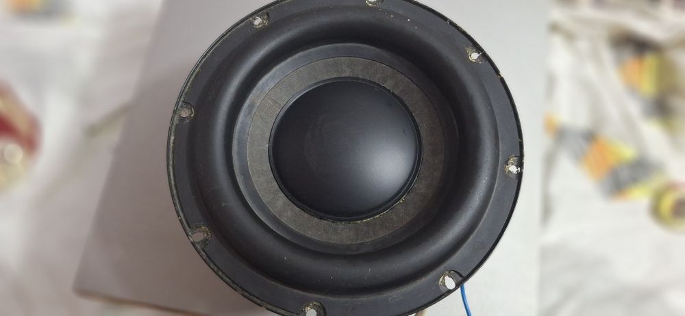 Самбуфер 8дуем 21см динамик с ящикам колонка