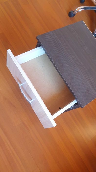 Нощно шкафче венге