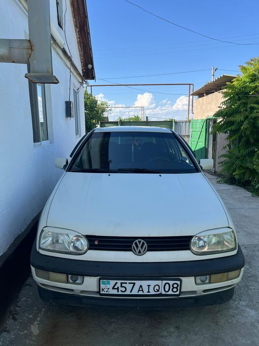 Продаю Volkswagen Golf 3