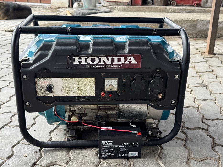 Продам генератор Honda