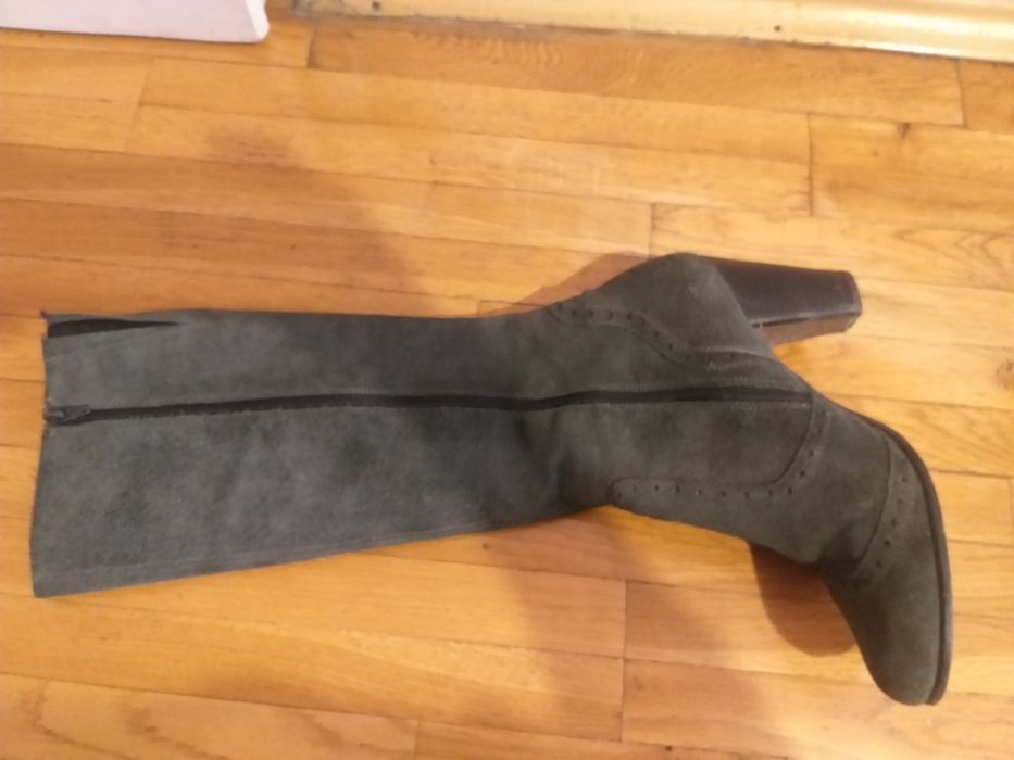 Ботуши-естествен велур