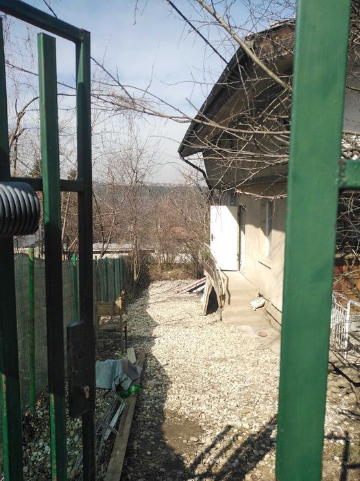 Къща в град София, кв. Княжево